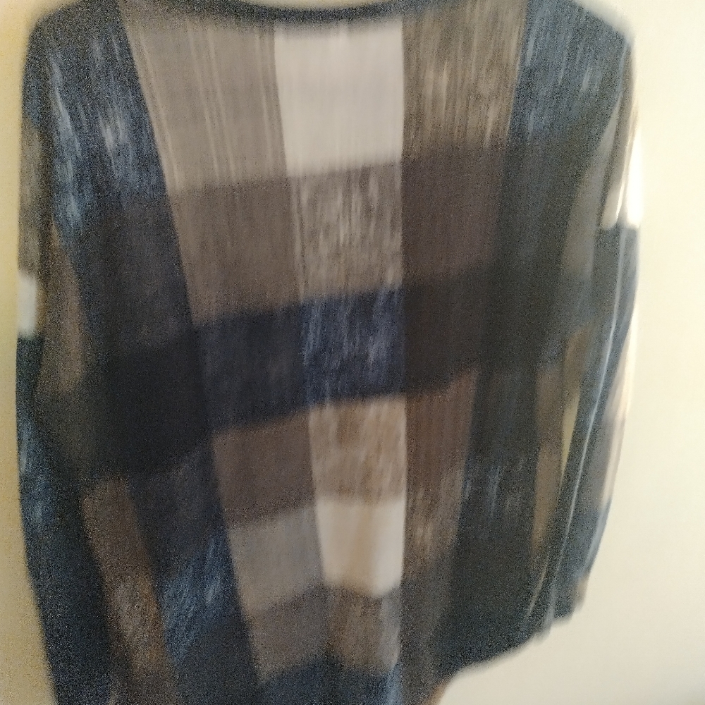 Sweater - Picture 2 of 2